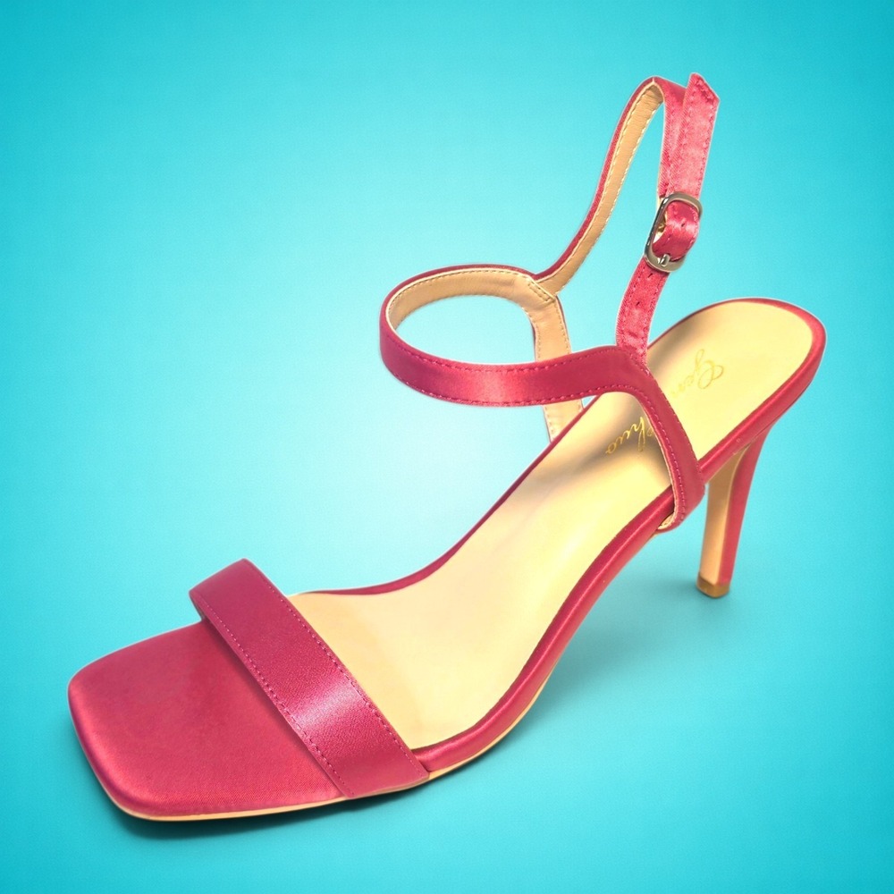 New Women's pink 3-inch stiletto heels, size 9. Fast shipping!!
